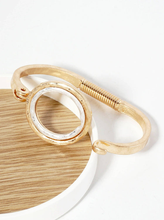 Hammered Dual-Tone Circle Hook Hinge Bracelet: Worn Silver-Worn Gold