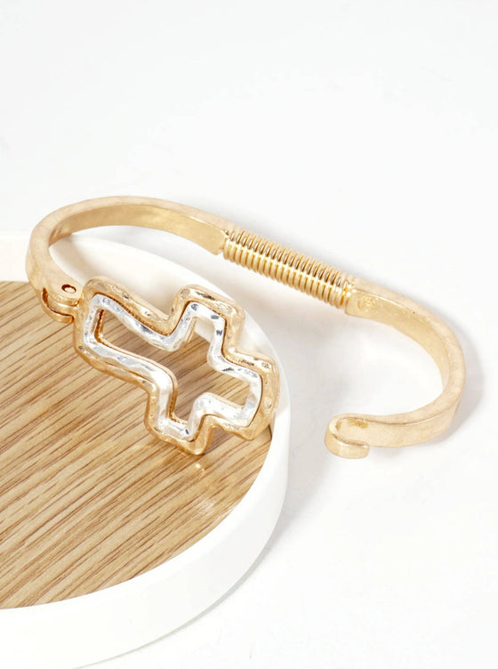Hammered Metal Dual-Tone Cross Hook-Clasp Bracelet: Worn Silver-Worn Gold
