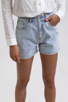  Classic A-Line Denim Short Rhythm