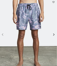  Controller 17" Elastic Short RVCA