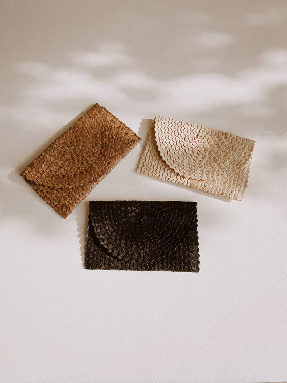 Rattan Clutch in Blonde